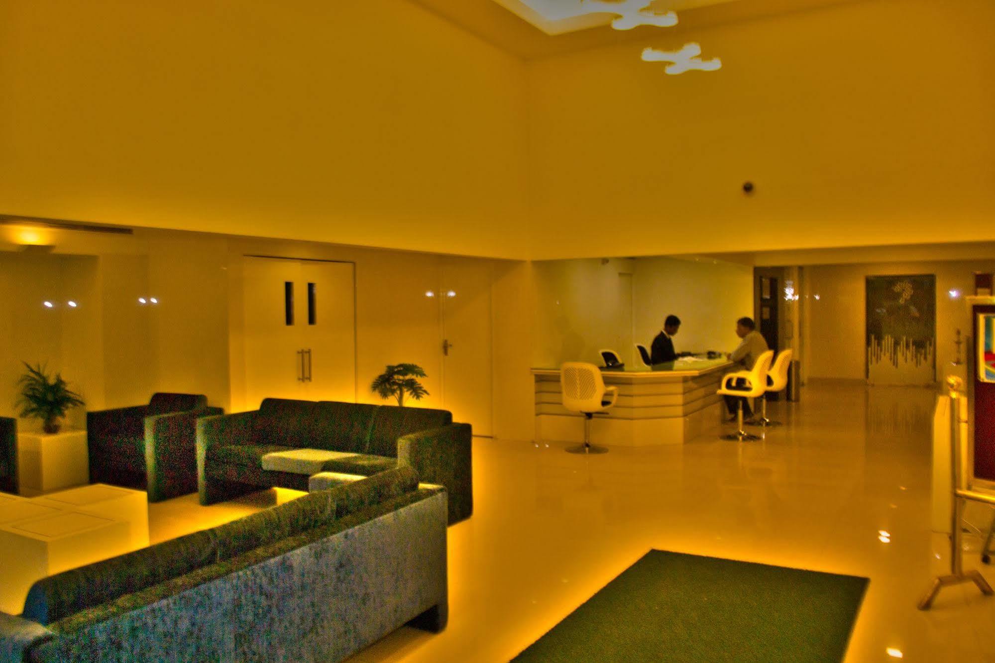 Hotel Pankaj Thiruvananthapuram Eksteriør billede