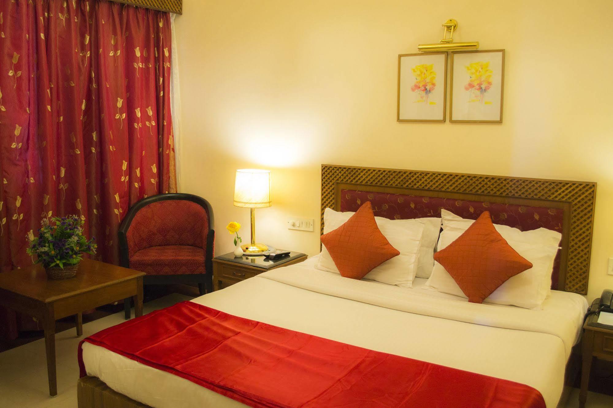 Hotel Pankaj Thiruvananthapuram Eksteriør billede