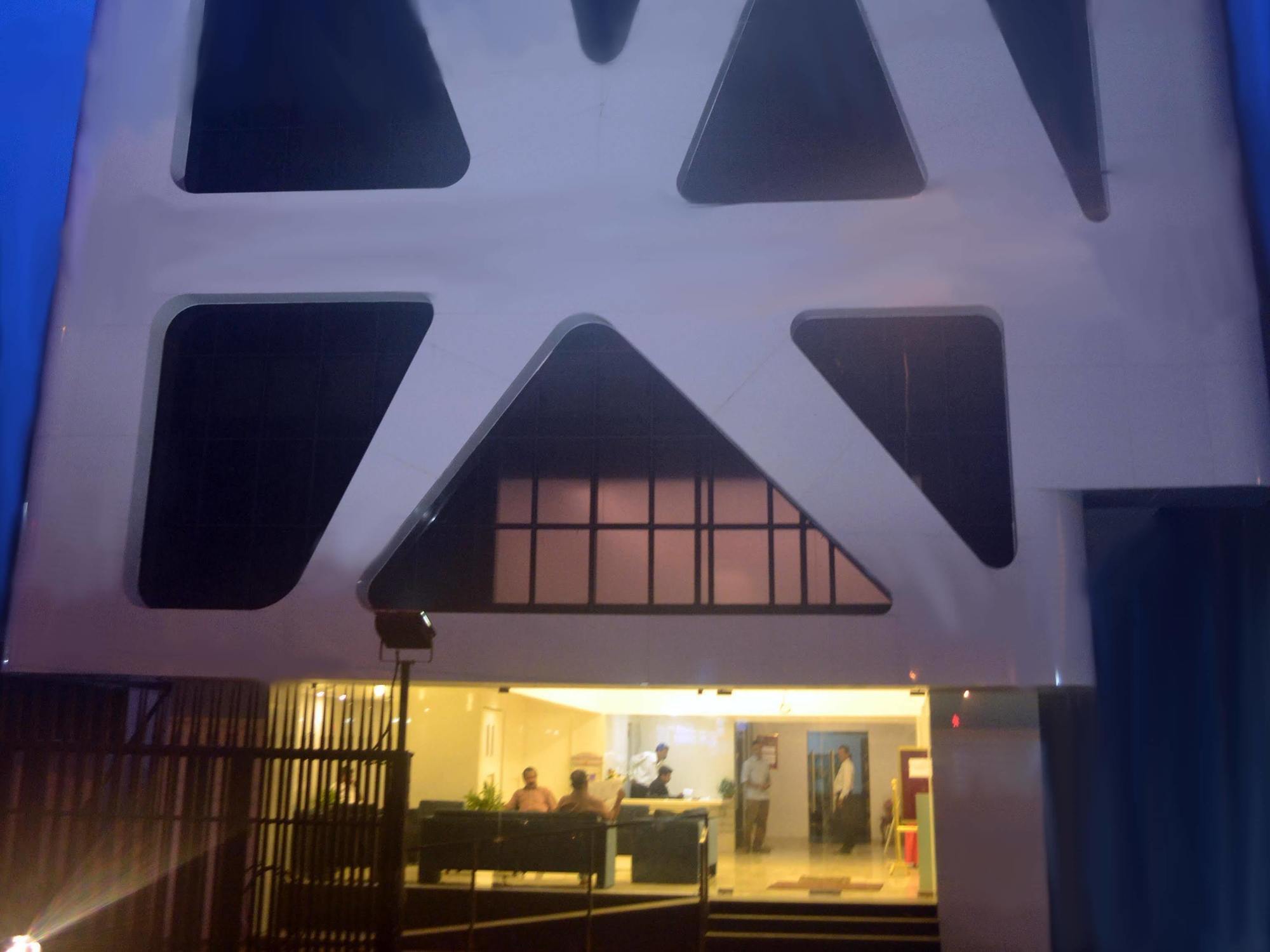 Hotel Pankaj Thiruvananthapuram Eksteriør billede